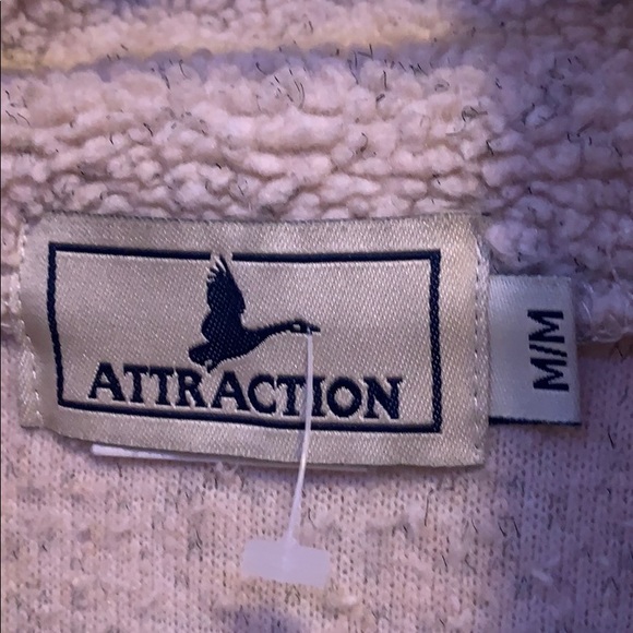 Attraction sweater - Picture 3 of 3